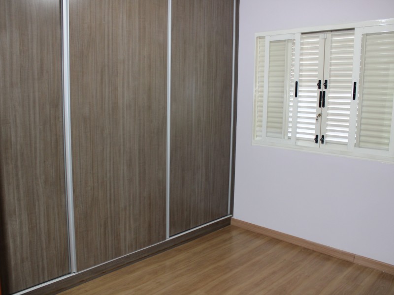 CASA VILA MAGALHÃES