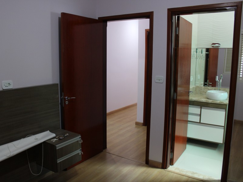 CASA VILA MAGALHÃES