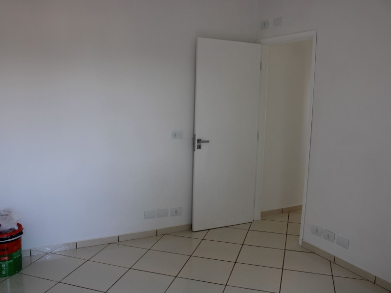 CASA RESIDENCIAL ALTO COLINA