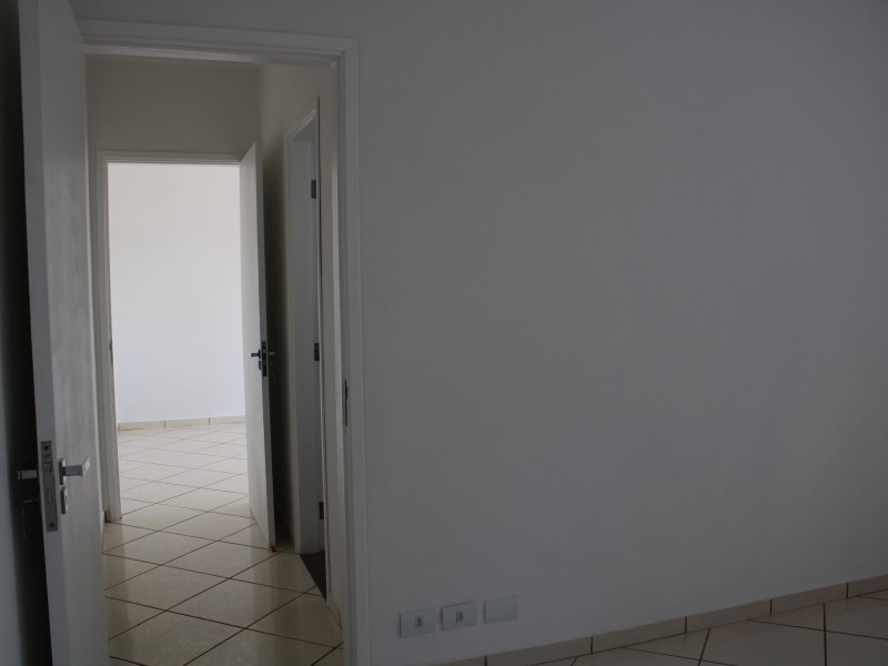 CASA RESIDENCIAL ALTO COLINA