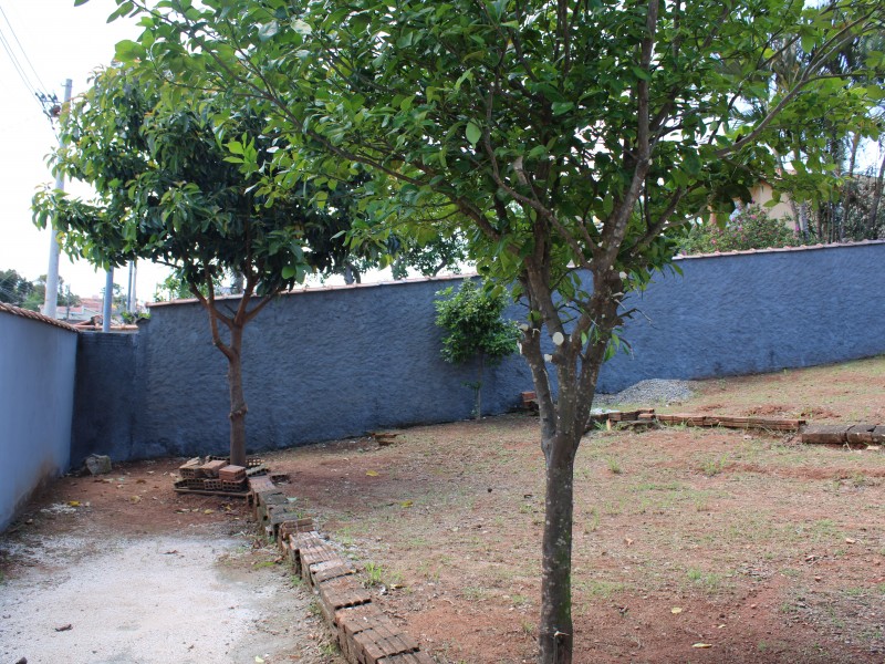 CASA RESIDENCIAL ALTO COLINA